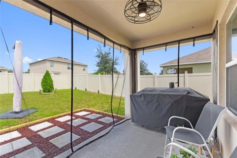 House in Tavares, Florida 3 bedrooms, 157 sq.m. № 1917801 - photo 9