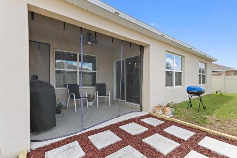 House in Tavares, Florida 3 bedrooms, 157 sq.m. № 1917801 - photo 8