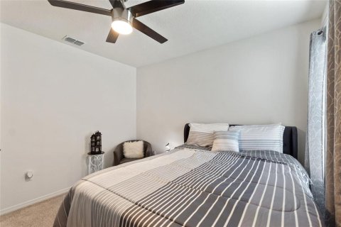 House in Tavares, Florida 3 bedrooms, 157 sq.m. № 1917801 - photo 16