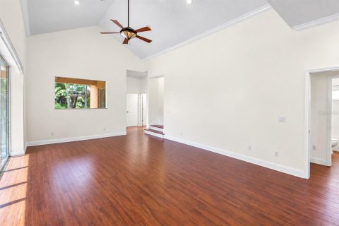 House in Sarasota, Florida 4 bedrooms, 281.96 sq.m. № 2402773 - photo 26