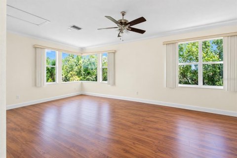 House in Sarasota, Florida 4 bedrooms, 281.96 sq.m. № 2402773 - photo 30