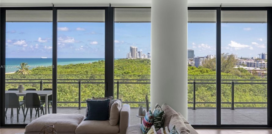 Condo à Miami Beach, Floride, 2 chambres  № 1937125