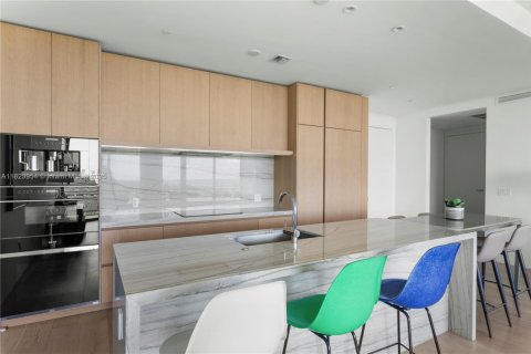 Copropriété à louer à Miami Beach, Floride: 2 chambres, 135.36 m2 № 1937125 - photo 8