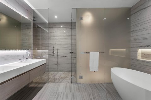 Copropriété à louer à Miami Beach, Floride: 2 chambres, 135.36 m2 № 1937125 - photo 15