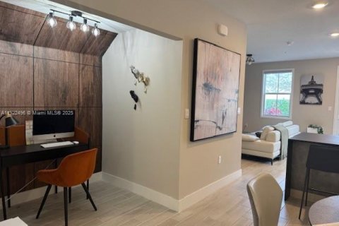 Adosado en venta en Pembroke Pines, Florida, 4 dormitorios, 209.96 m2 № 2018882 - foto 16