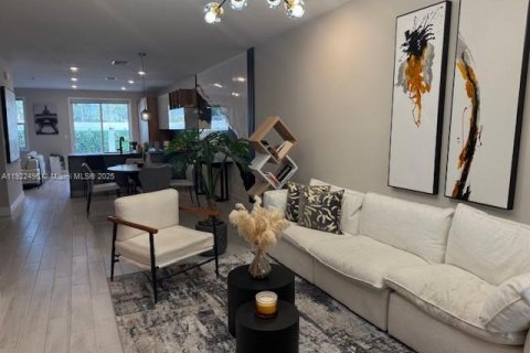 Adosado en venta en Pembroke Pines, Florida, 4 dormitorios, 209.96 m2 № 2018882 - foto 22
