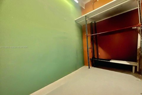 Купить коммерческую недвижимость в Хайалиа, Флорида № 2054383 - фото 13