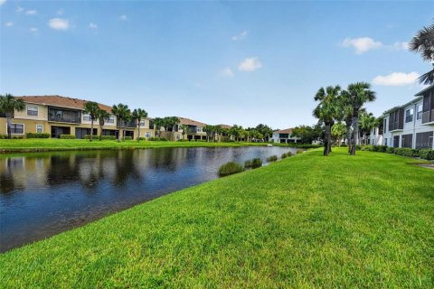 Copropriété à louer à Bradenton, Floride: 3 chambres, 120.77 m2 № 2323003 - photo 10