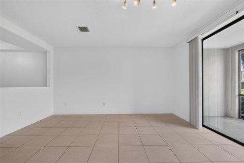 Copropriété à louer à Bradenton, Floride: 3 chambres, 120.77 m2 № 2323003 - photo 27