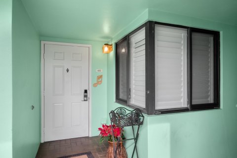 Condo in Delray Beach, Florida, 1 bedroom  № 1051073 - photo 1