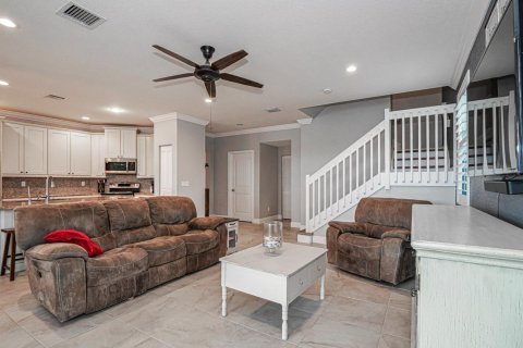 Villa ou maison à vendre à Port St. Lucie, Floride: 4 chambres, 238.76 m2 № 2397823 - photo 8