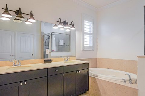 Villa ou maison à vendre à Port St. Lucie, Floride: 4 chambres, 238.76 m2 № 2397823 - photo 17
