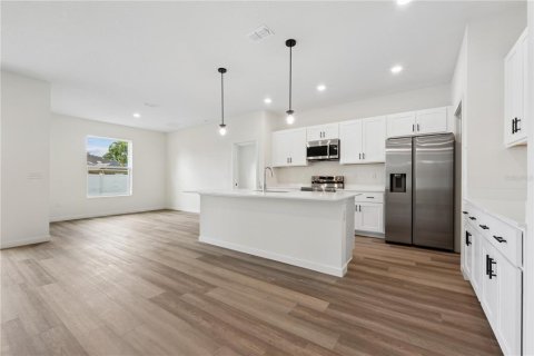 Villa ou maison à vendre à Palm Coast, Floride: 4 chambres, 174.01 m2 № 2275535 - photo 3
