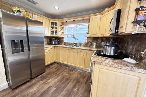 Купить виллу или дом в Майами, Флорида 4 спальни, 147.25м2, № 2033078 - фото 7