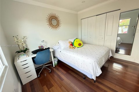 Купить виллу или дом в Майами, Флорида 4 спальни, 147.25м2, № 2033078 - фото 30