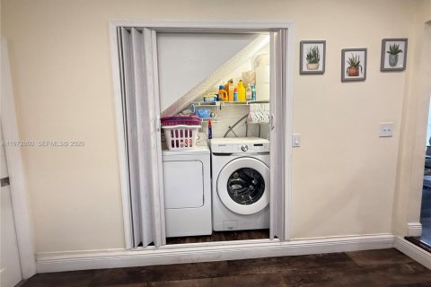 Купить виллу или дом в Майами, Флорида 4 спальни, 147.25м2, № 2033078 - фото 12