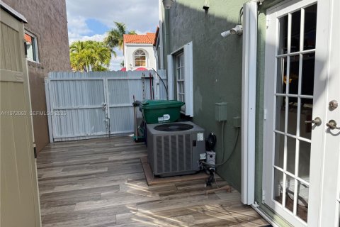 Купить виллу или дом в Майами, Флорида 4 спальни, 147.25м2, № 2033078 - фото 14