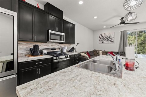 Casa en venta en Okahumpka, Florida, 3 dormitorios, 149.02 m2 № 2421645 - foto 9