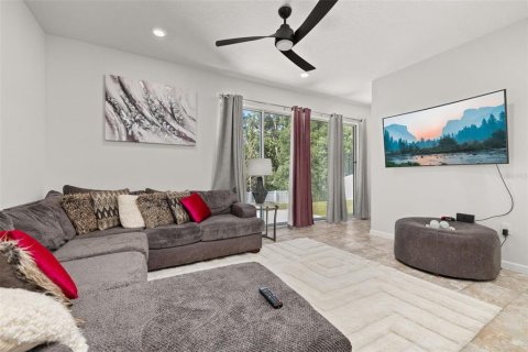 Casa en venta en Okahumpka, Florida, 3 dormitorios, 149.02 m2 № 2421645 - foto 12