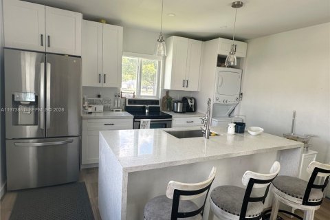 Casa en venta en Miami, Florida, 3 dormitorios, 102.19 m2 № 2041362 - foto 8