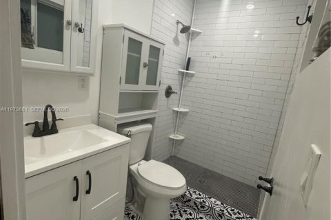 Casa en venta en Miami, Florida, 3 dormitorios, 102.19 m2 № 2041362 - foto 19