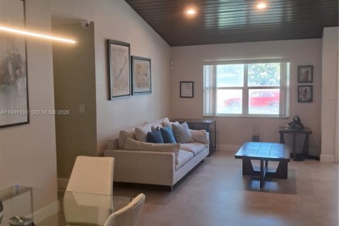 Casa en venta en Miami, Florida, 4 dormitorios, 165.37 m2 № 2056608 - foto 8