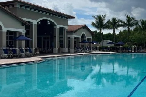 Condominio en venta en Cutler Bay, Florida, 3 dormitorios, 95.88 m2 № 1840800 - foto 21