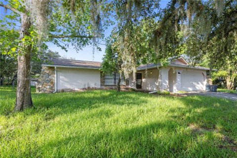 House in Hudson, Florida 3 bedrooms, 188.78 sq.m. № 1816338 - photo 1