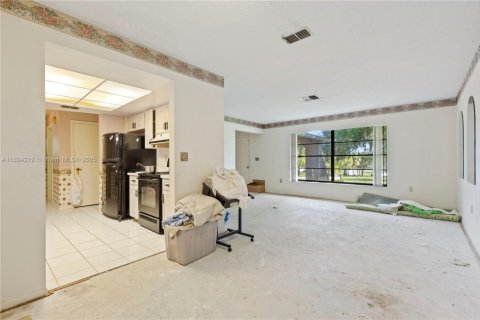 House in Hudson, Florida 3 bedrooms, 188.78 sq.m. № 1816338 - photo 7