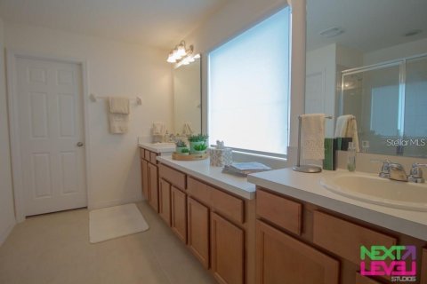 Villa ou maison à louer à Kissimmee, Floride: 4 chambres, 245.73 m2 № 2165973 - photo 22