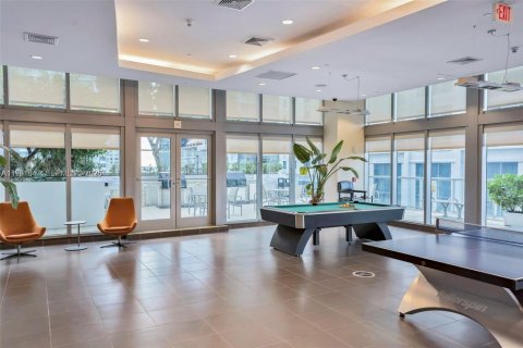 Condominio en venta en Miami, Florida, 2 dormitorios, 94.02 m2 № 2029078 - foto 28