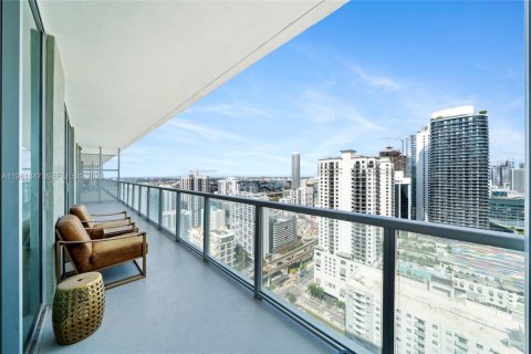 Condominio en venta en Miami, Florida, 2 dormitorios, 94.02 m2 № 2029078 - foto 10
