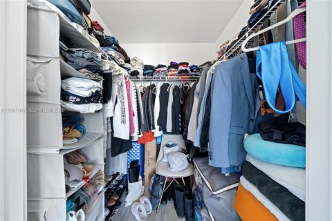 Condominio en venta en Miami, Florida, 2 dormitorios, 94.02 m2 № 2029078 - foto 20