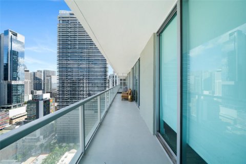 Condominio en venta en Miami, Florida, 2 dormitorios, 94.02 m2 № 2029078 - foto 11