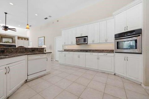 Villa ou maison à vendre à Gainesville, Floride: 5 chambres, 358.05 m2 № 2226805 - photo 12