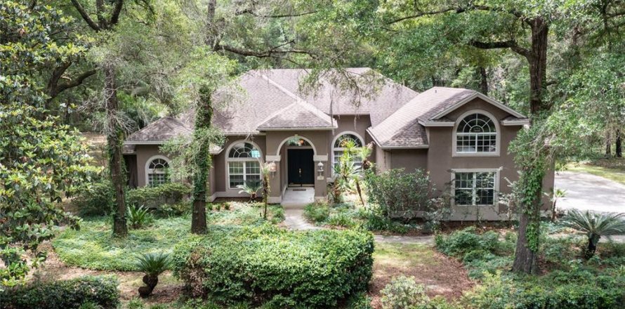 Villa ou maison à Gainesville, Floride 5 chambres, 358.05 m2 № 2226805