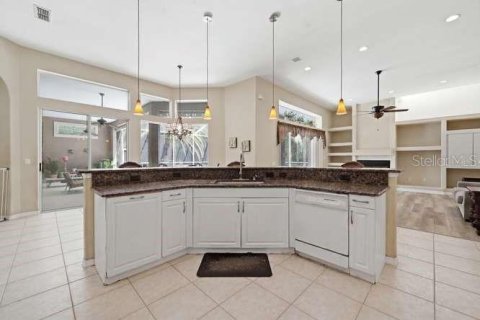Villa ou maison à vendre à Gainesville, Floride: 5 chambres, 358.05 m2 № 2226805 - photo 11