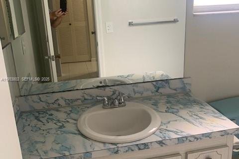 Casa en venta en Plantation, Florida, 2 dormitorios, 103.49 m2 № 1993893 - foto 16