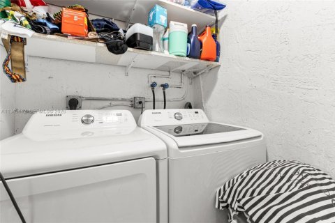 Купить виллу или дом в Майами, Флорида 3 спальни, 123.56м2, № 2000213 - фото 14