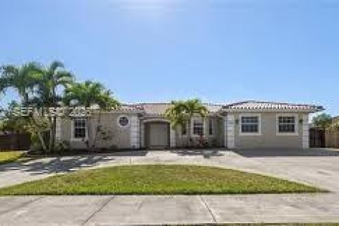 Casa en Miami, Florida 3 dormitorios, 123.56 m2 № 2000213