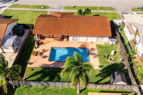 Купить виллу или дом в Майами, Флорида 3 спальни, 123.56м2, № 2000213 - фото 4