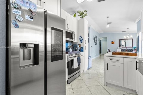 Купить виллу или дом в Майами, Флорида 3 спальни, 123.56м2, № 2000213 - фото 9