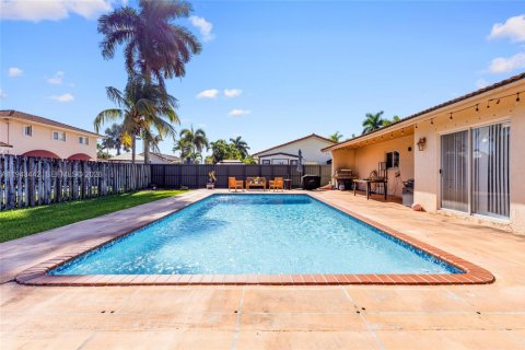 Купить виллу или дом в Майами, Флорида 3 спальни, 123.56м2, № 2000213 - фото 19