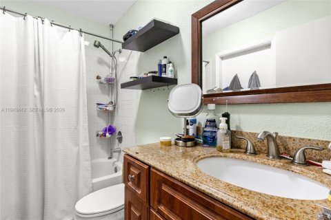 Купить виллу или дом в Майами, Флорида 3 спальни, 123.56м2, № 2000213 - фото 11