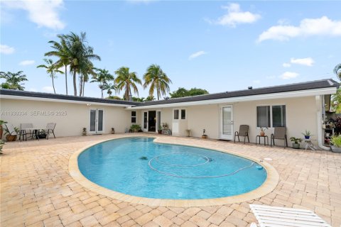 Casa en venta en Oakland Park, Florida, 4 dormitorios № 1989266 - foto 19