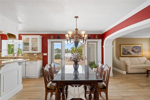 Casa en venta en Oakland Park, Florida, 4 dormitorios № 1989266 - foto 10