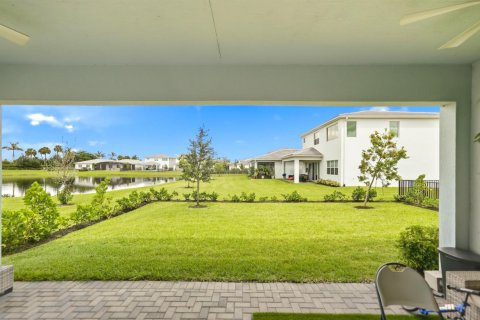 Villa ou maison à vendre à Port St. Lucie, Floride: 3 chambres, 190.73 m2 № 2383015 - photo 30