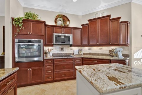 Casa en venta en The Villages, Florida, 3 dormitorios, 189.06 m2 № 2420454 - foto 6