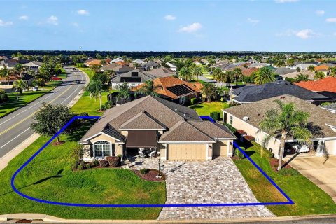 Casa en venta en The Villages, Florida, 3 dormitorios, 189.06 m2 № 2420454 - foto 2