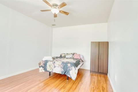 House in Kissimmee, Florida 4 bedrooms, 198.16 sq.m. № 1630718 - photo 9